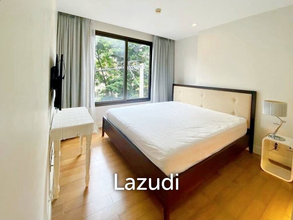 Collezio Sathorn-Pipat / Condo For Rent / 2 Bedrooms / 62.7 SQM / BTS Chong Nonsi / Bangkok