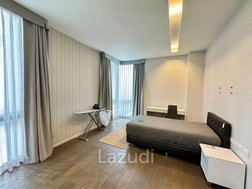 4 Bed 6 Bath 450 SQ.M The AVA Residence Sukhumvit