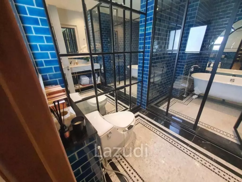 4 Bed 6 Bath 450 SQ.M The AVA Residence Sukhumvit