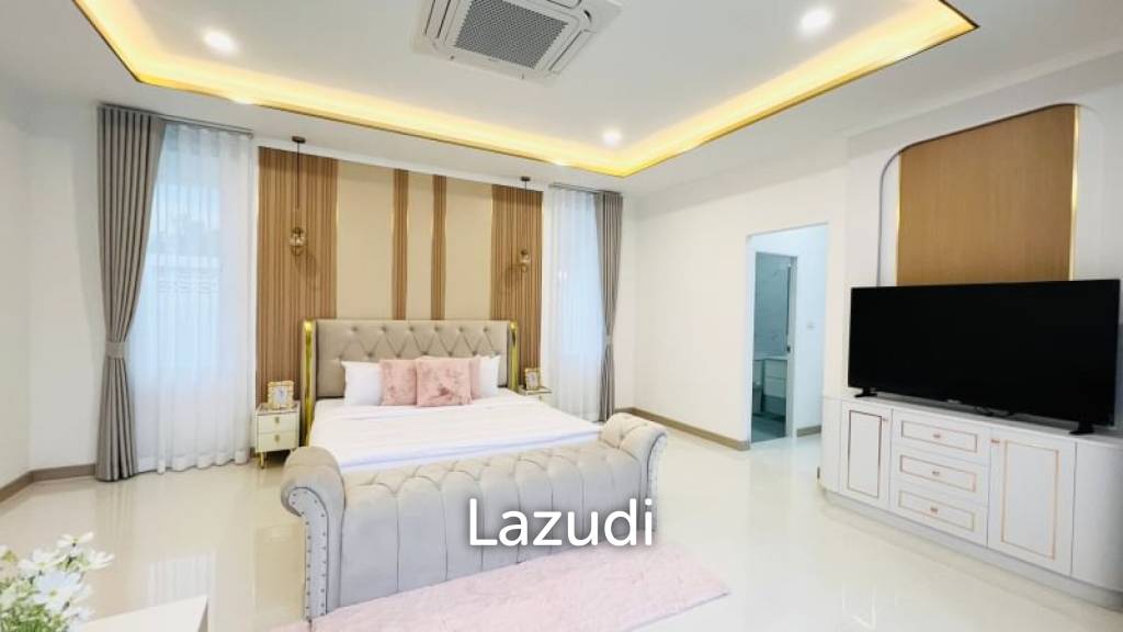 5 Beds 6 Baths 500 SQ.M. Pool Villa in Mabprachan