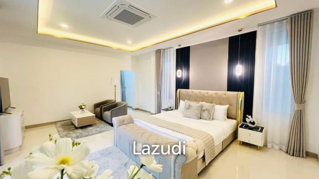 5 Beds 6 Baths 500 SQ.M. Pool Villa in Mabprachan