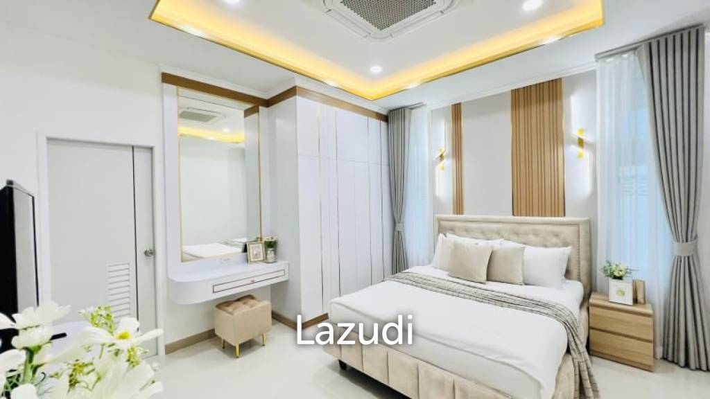 5 Beds 6 Baths 500 SQ.M. Pool Villa in Mabprachan