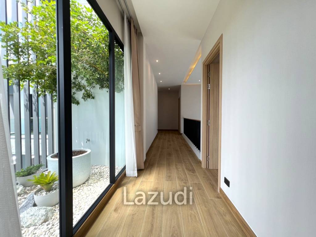 4 Bedrooms 5 Bathrooms 530 SQ.M. D-Space 2