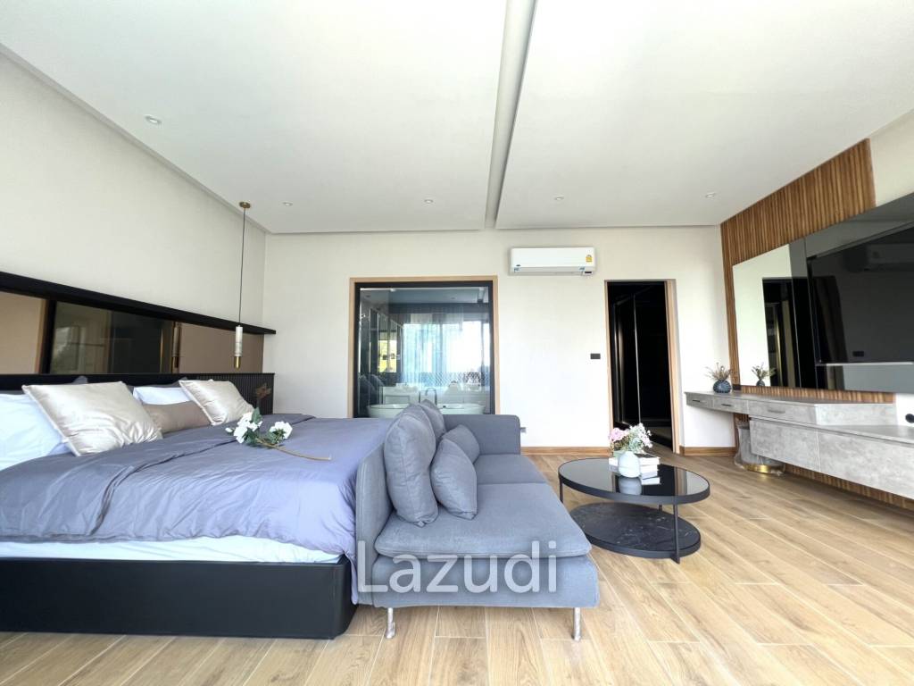 4 Bedrooms 5 Bathrooms 530 SQ.M. D-Space 2