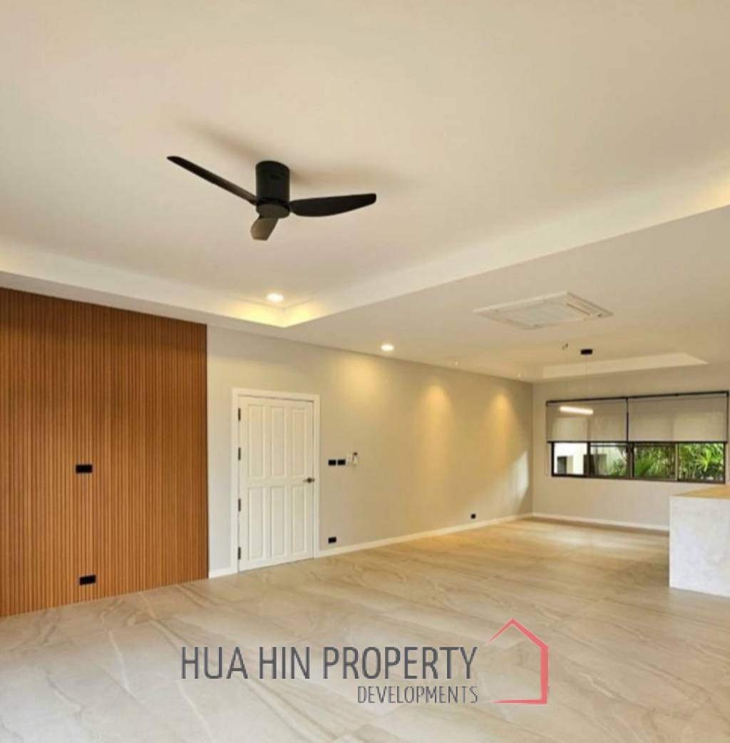 PALM HILL CONDO  : 3 bed modernized condo