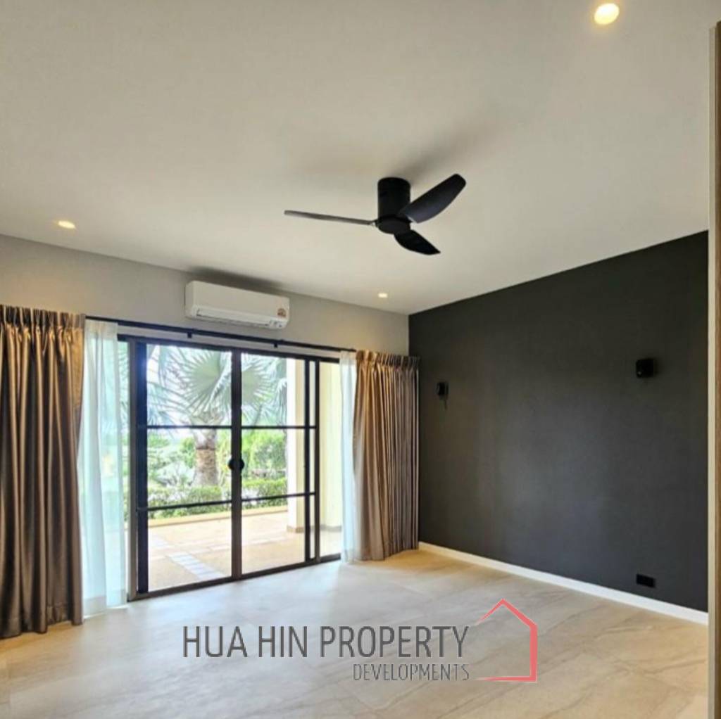 PALM HILL CONDO  : 3 bed modernized condo