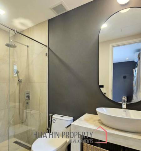 PALM HILL CONDO  : 3 bed modernized condo