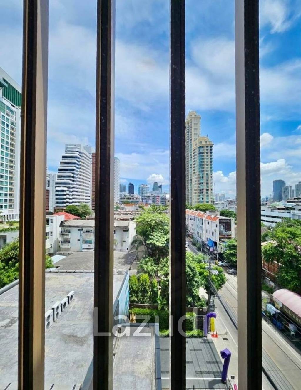 1 Bedroom 1 Bathroom 32 SQ.M Walden Asoke