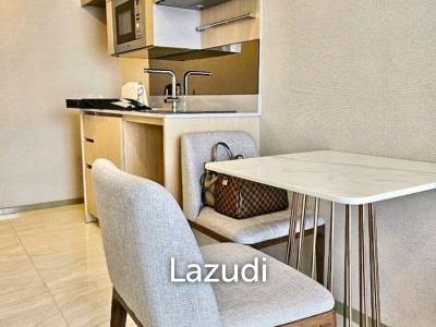 1 Bedroom 1 Bathroom 32 SQ.M Walden Asoke