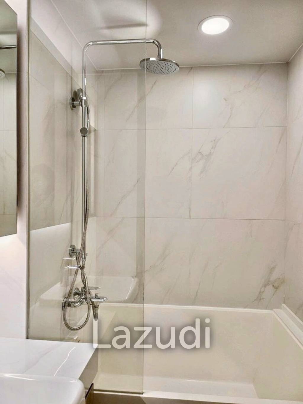 1 Bedroom 1 Bathroom 32 SQ.M Walden Asoke