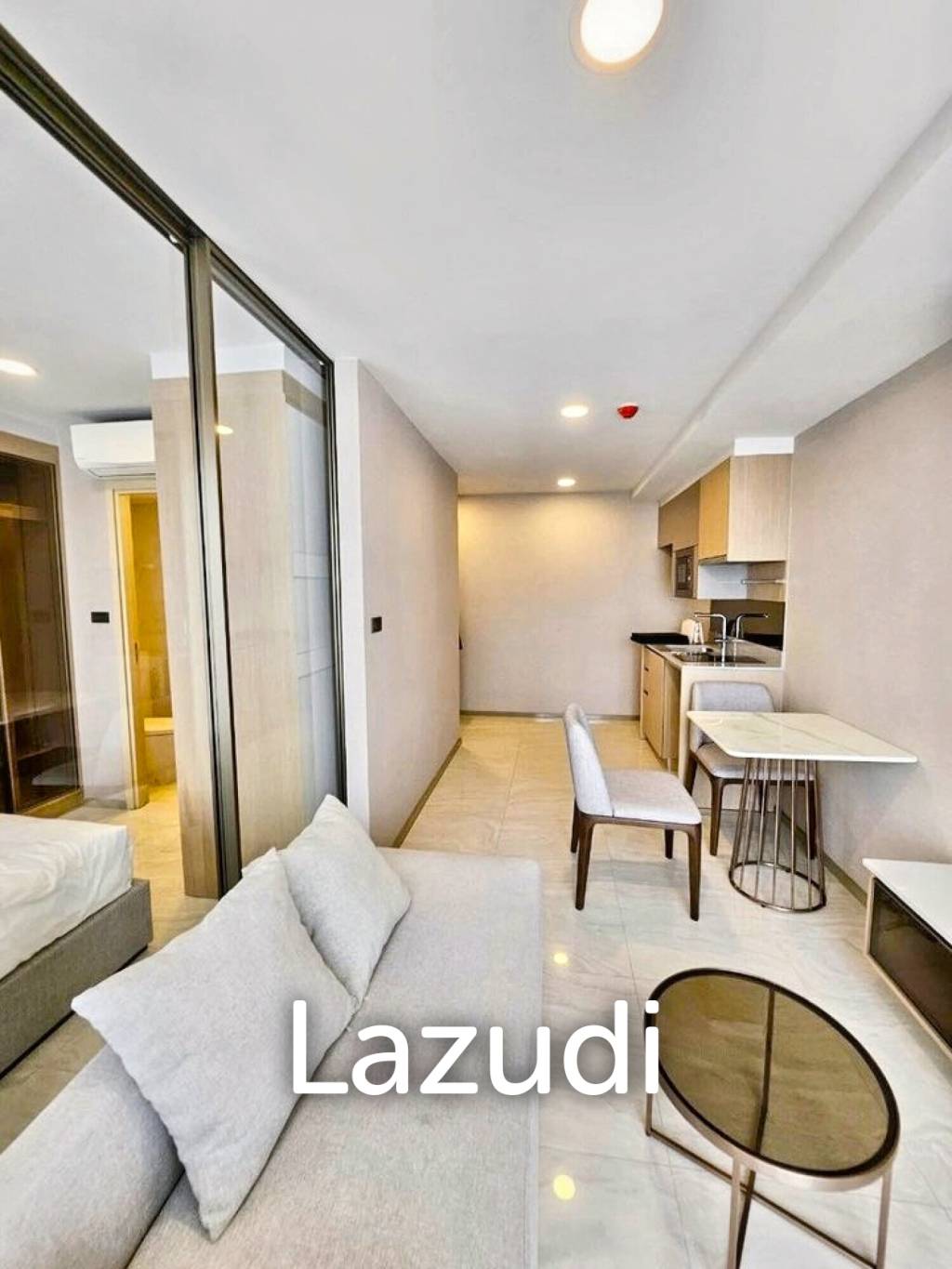 1 Bedroom 1 Bathroom 32 SQ.M Walden Asoke