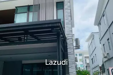 3 Bedroom 4 Bathroom 190 SQ.M Plex Bangna
