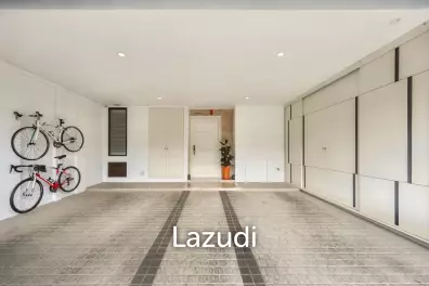 2 Bed 2 Bath 300 SQ.M RESIDENCE SUKHUMVIT 65