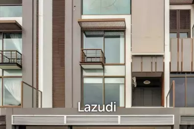 2 Bed 2 Bath 300 SQ.M RESIDENCE SUKHUMVIT 65