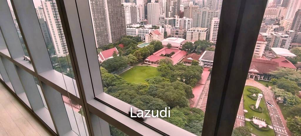 1 Bed 2 Bath 103 SQ.M The Room Sukhumvit 21
