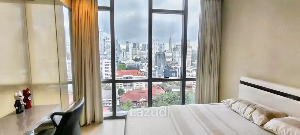 1 Bed 2 Bath 103 SQ.M The Room Sukhumvit 21