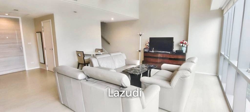 1 Bed 2 Bath 103 SQ.M The Room Sukhumvit 21