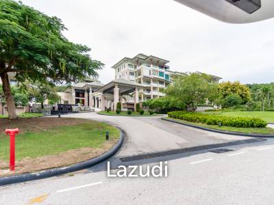 2 Bed 4 Bath 184.22 SQ.M Black Mountain Golf Course