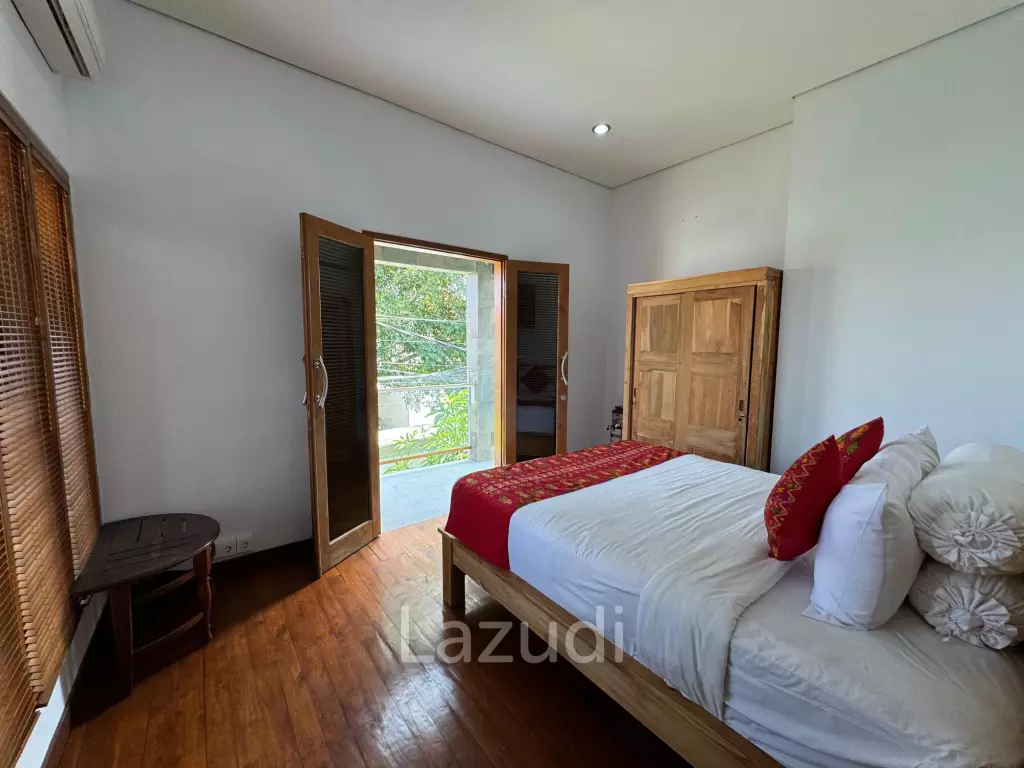 MODERN VILLA IN UMALAS WITH SPACIOUS DESIGN AND GREAT LOCATION