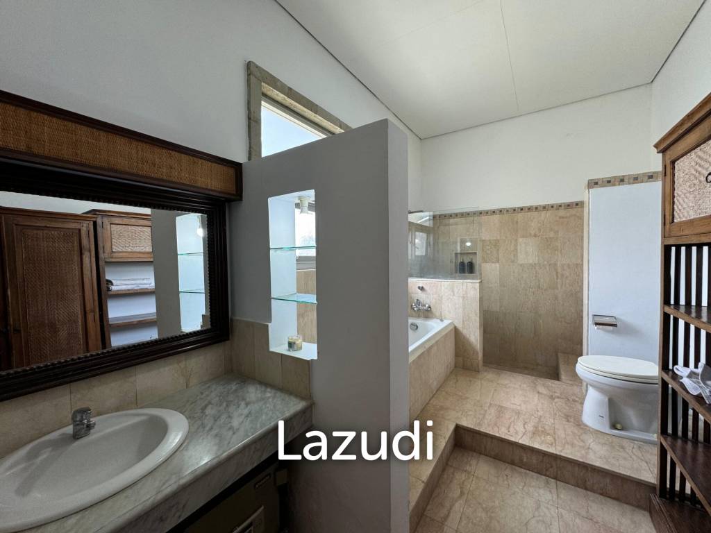 MODERN VILLA IN UMALAS WITH SPACIOUS DESIGN AND GREAT LOCATION