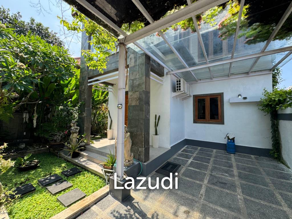 MODERN VILLA IN UMALAS WITH SPACIOUS DESIGN AND GREAT LOCATION