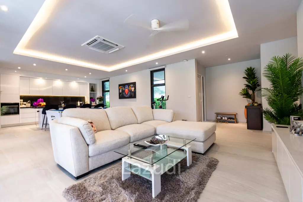 4 Beds 4 Baths 430 SQ.M Black Mountain Golf Course, TwinHouse