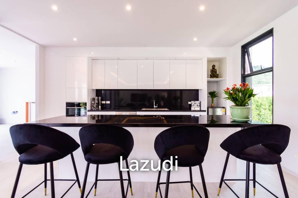 4 Beds 4 Baths 430 SQ.M Black Mountain Golf Course, TwinHouse