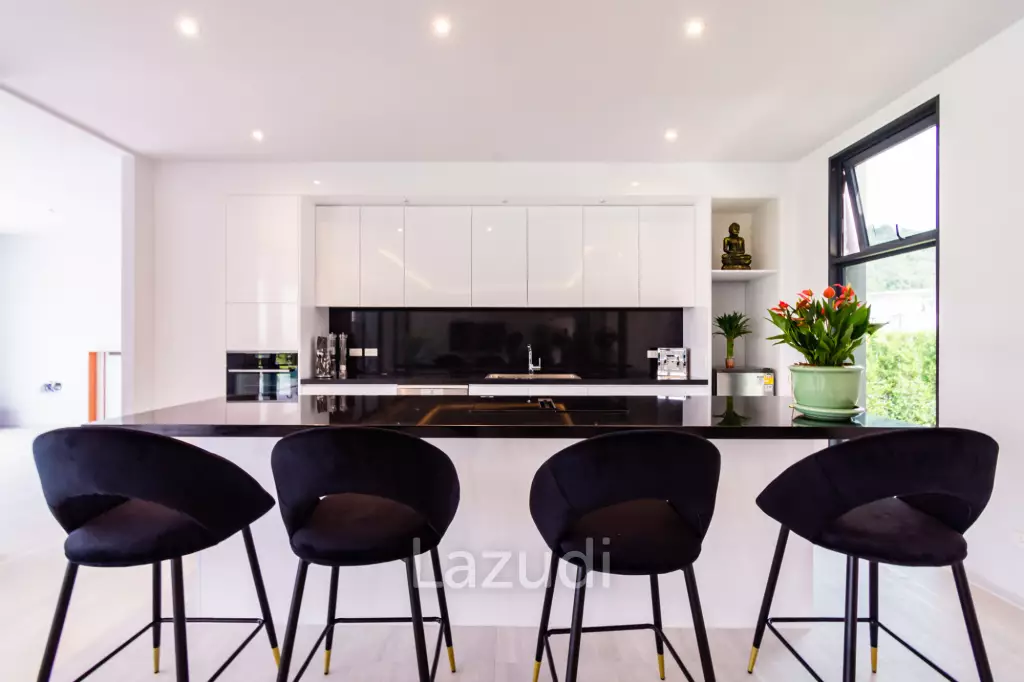 4 Beds 4 Baths 430 SQ.M Black Mountain Golf Course, TwinHouse