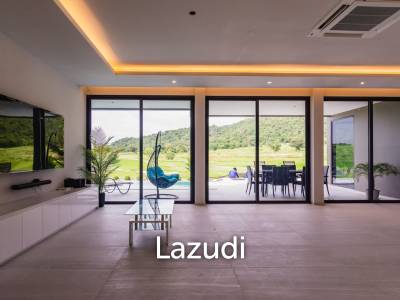 4 Beds 4 Baths 430 SQ.M Black Mountain Golf Course, TwinHouse