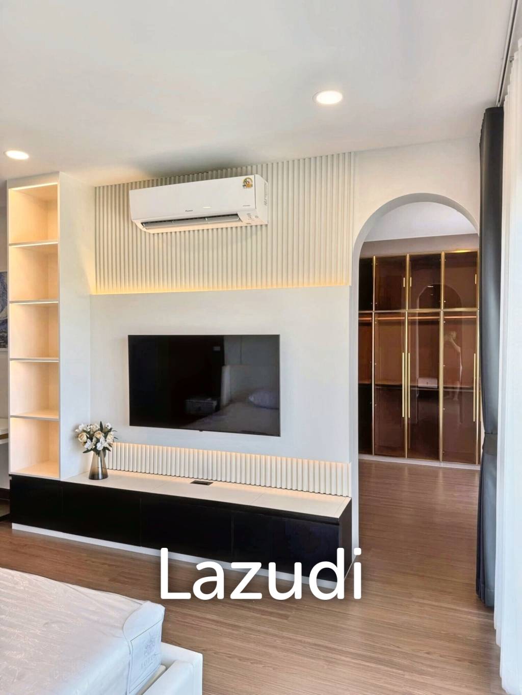 4 Bedroom 5 Bathroom 313 SQ.M The City Bangna