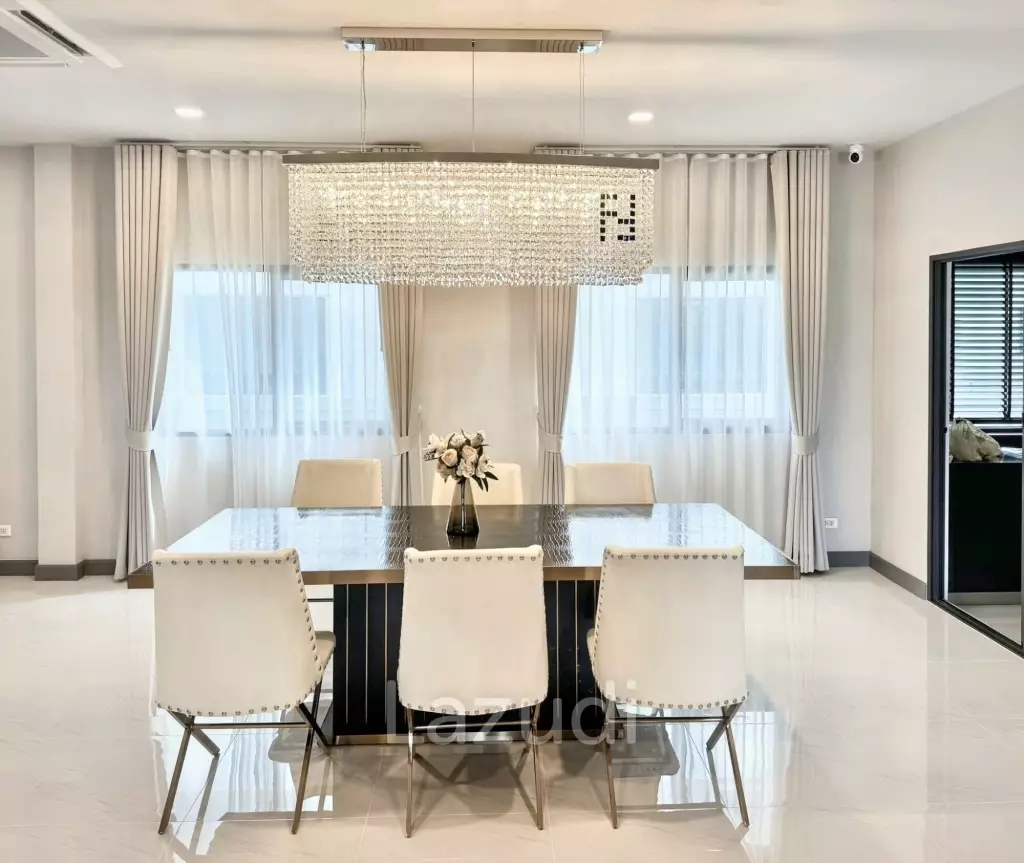 4 Bedroom 5 Bathroom 313 SQ.M The City Bangna