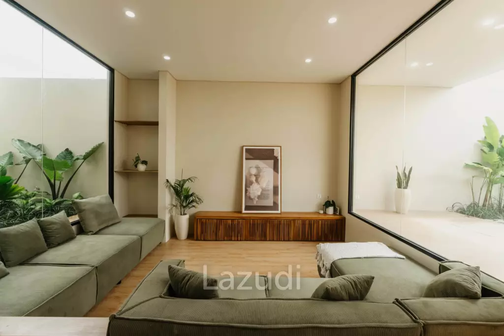 BRAND NEW 3-BEDROOM VILLA WITH OCEAN VIEW AND BEACH ACCESS IN KEDUNGU