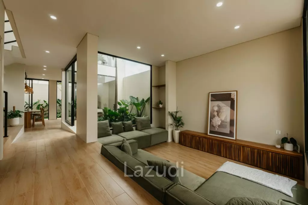 BRAND NEW 3-BEDROOM VILLA WITH OCEAN VIEW AND BEACH ACCESS IN KEDUNGU