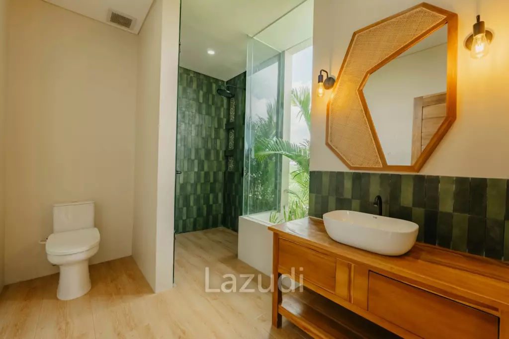 BRAND NEW 3-BEDROOM VILLA WITH OCEAN VIEW AND BEACH ACCESS IN KEDUNGU