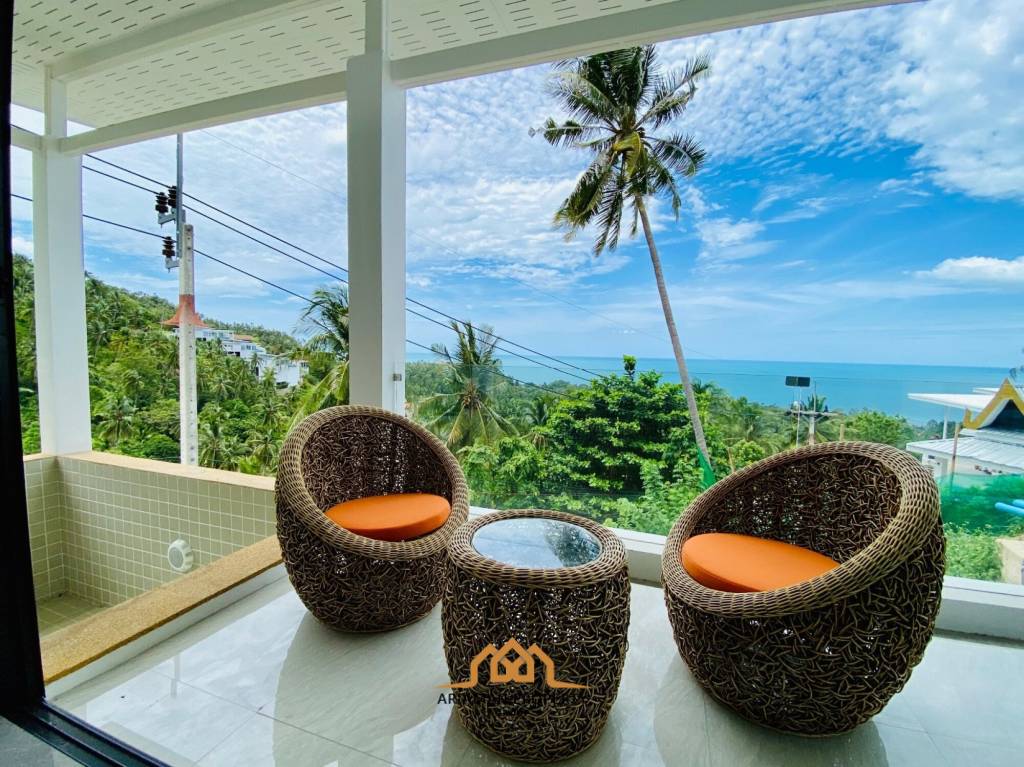 Affordable Modern Condo with Ocean View and Pool in Lamai