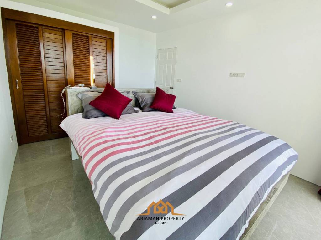 Affordable Modern Condo with Ocean View and Pool in Lamai