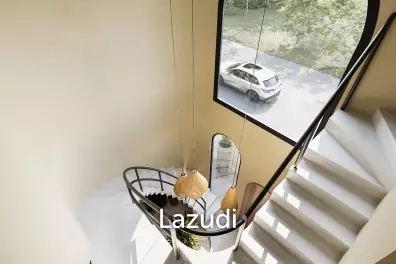 OCEAN-VIEW VILLA WITH ROOFTOP TERRACE IN BINGIN