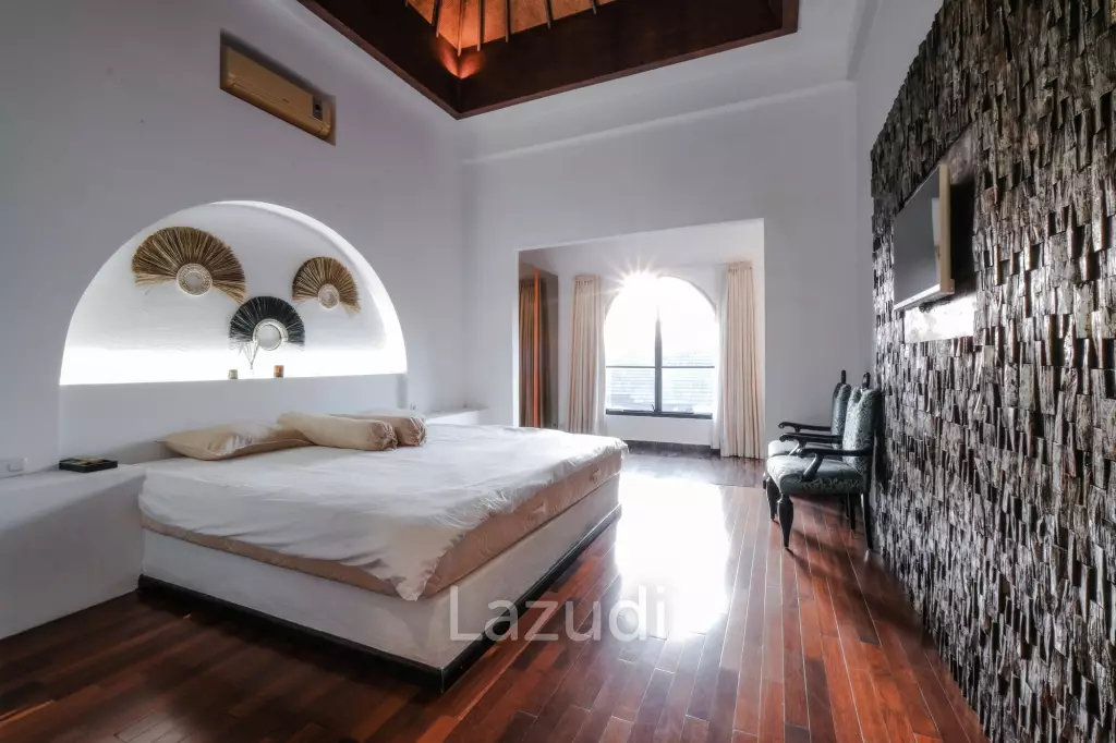 BUTUH UANG CEPAT! MEDITERRANEAN-STYLE VILLA IN JIMBARAN WITH EXPANSIVE LIVING SPACE