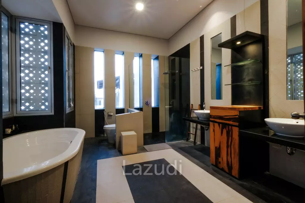BUTUH UANG CEPAT! MEDITERRANEAN-STYLE VILLA IN JIMBARAN WITH EXPANSIVE LIVING SPACE