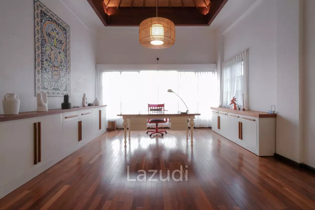 BUTUH UANG CEPAT! MEDITERRANEAN-STYLE VILLA IN JIMBARAN WITH EXPANSIVE LIVING SPACE