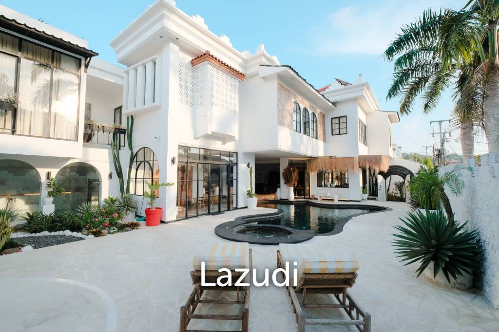 BUTUH UANG CEPAT! MEDITERRANEAN-STYLE VILLA IN JIMBARAN WITH EXPANSIVE LIVING SPACE