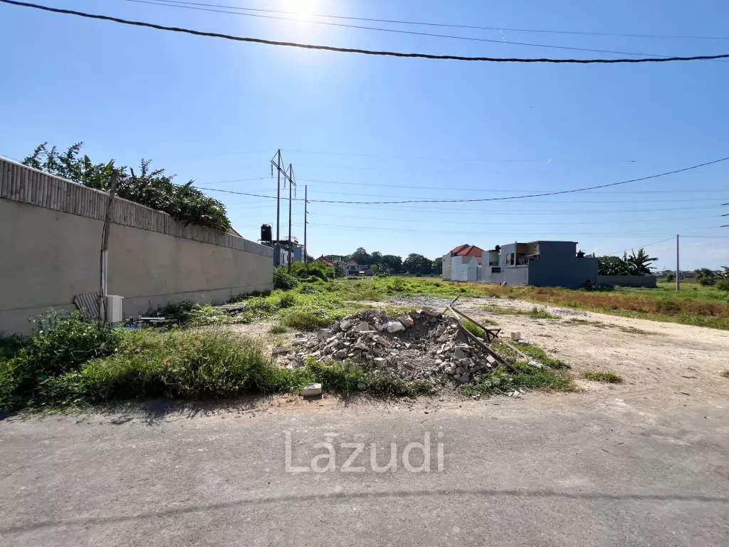PERFECTLY POSITIONED PLOT IN SANUR
