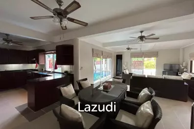 Spacious 4-Bedroom Villa Near Phuket International Airport