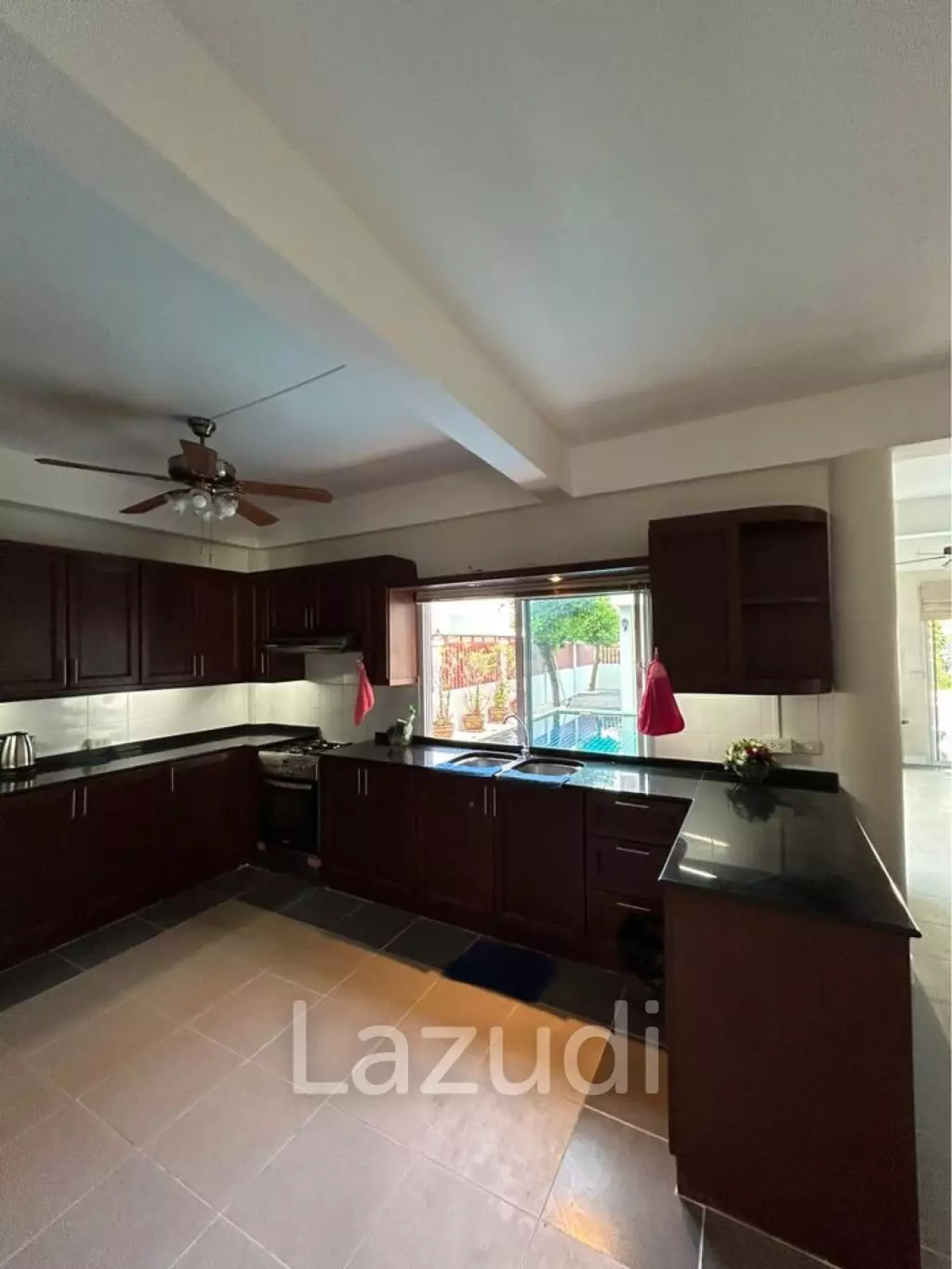 Spacious 4-Bedroom Villa Near Phuket International Airport