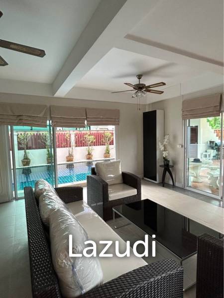 Spacious 4-Bedroom Villa Near Phuket International Airport