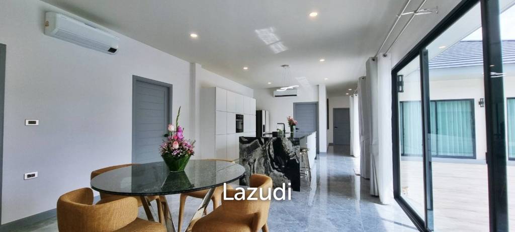 4 Beds 5 Baths 450 SQ.M. Pool Villa in Huay Yai