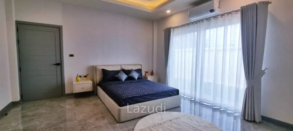 4 Beds 5 Baths 450 SQ.M. Pool Villa in Huay Yai