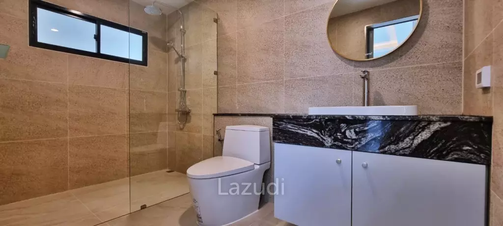 4 Beds 5 Baths 450 SQ.M. Pool Villa in Huay Yai