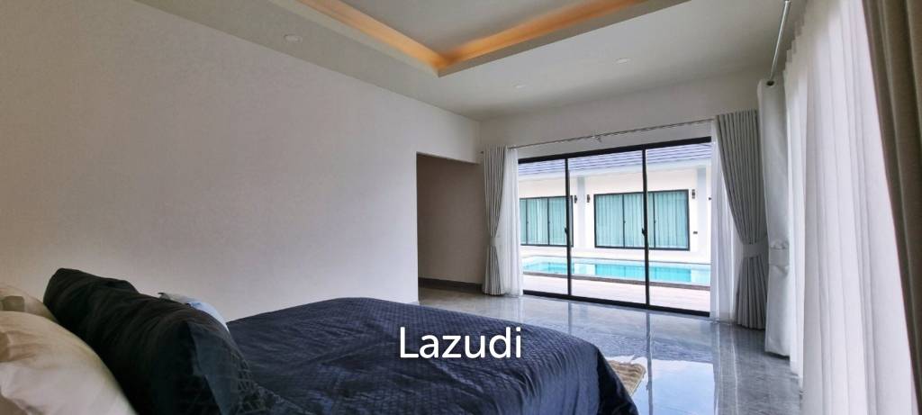 4 Beds 5 Baths 450 SQ.M. Pool Villa in Huay Yai
