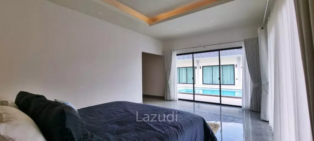 4 Beds 5 Baths 450 SQ.M. Pool Villa in Huay Yai